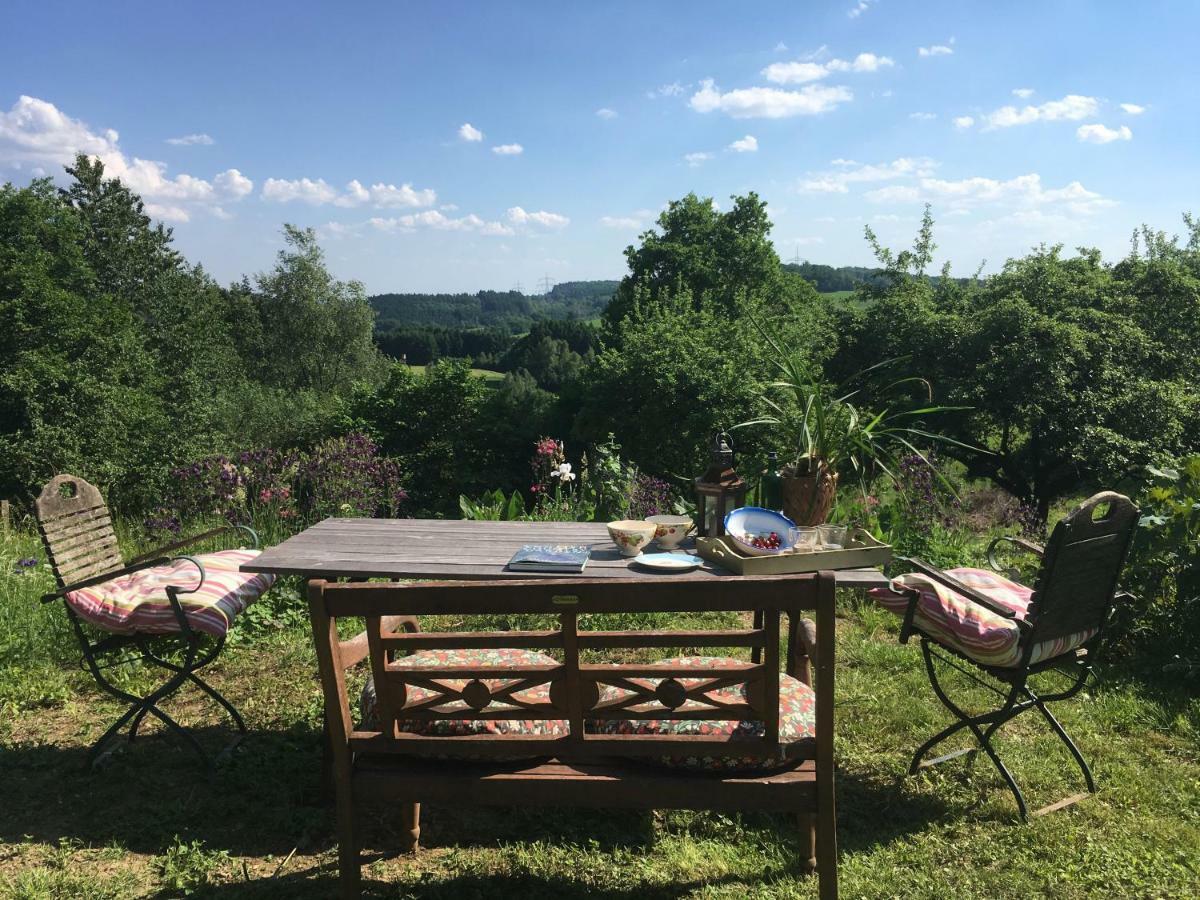 Kleine Villa Im Wilden Garten グンマースバッハ エクステリア 写真